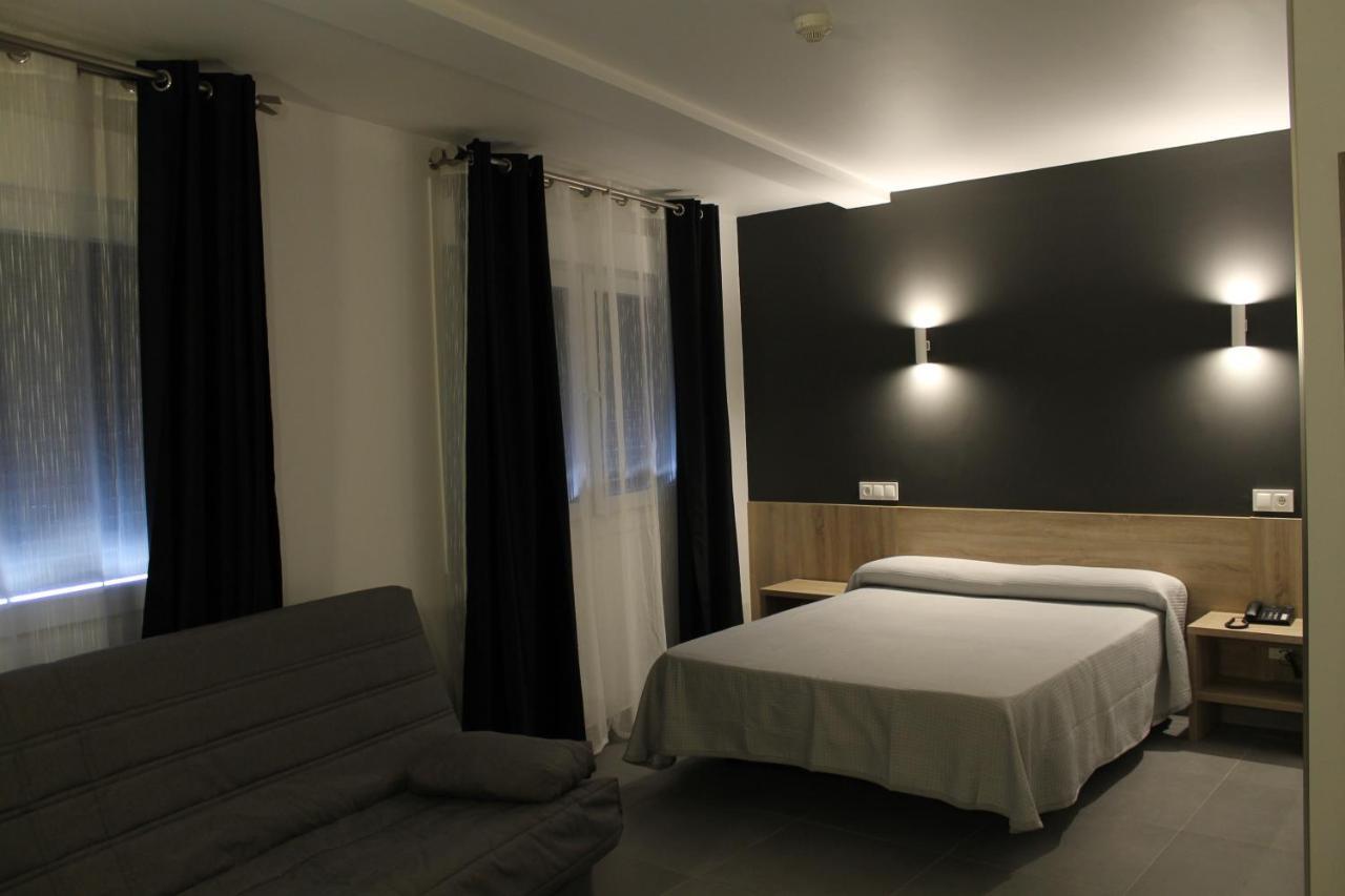 Hotel Hollywood Cangas do Morrazo Luaran gambar